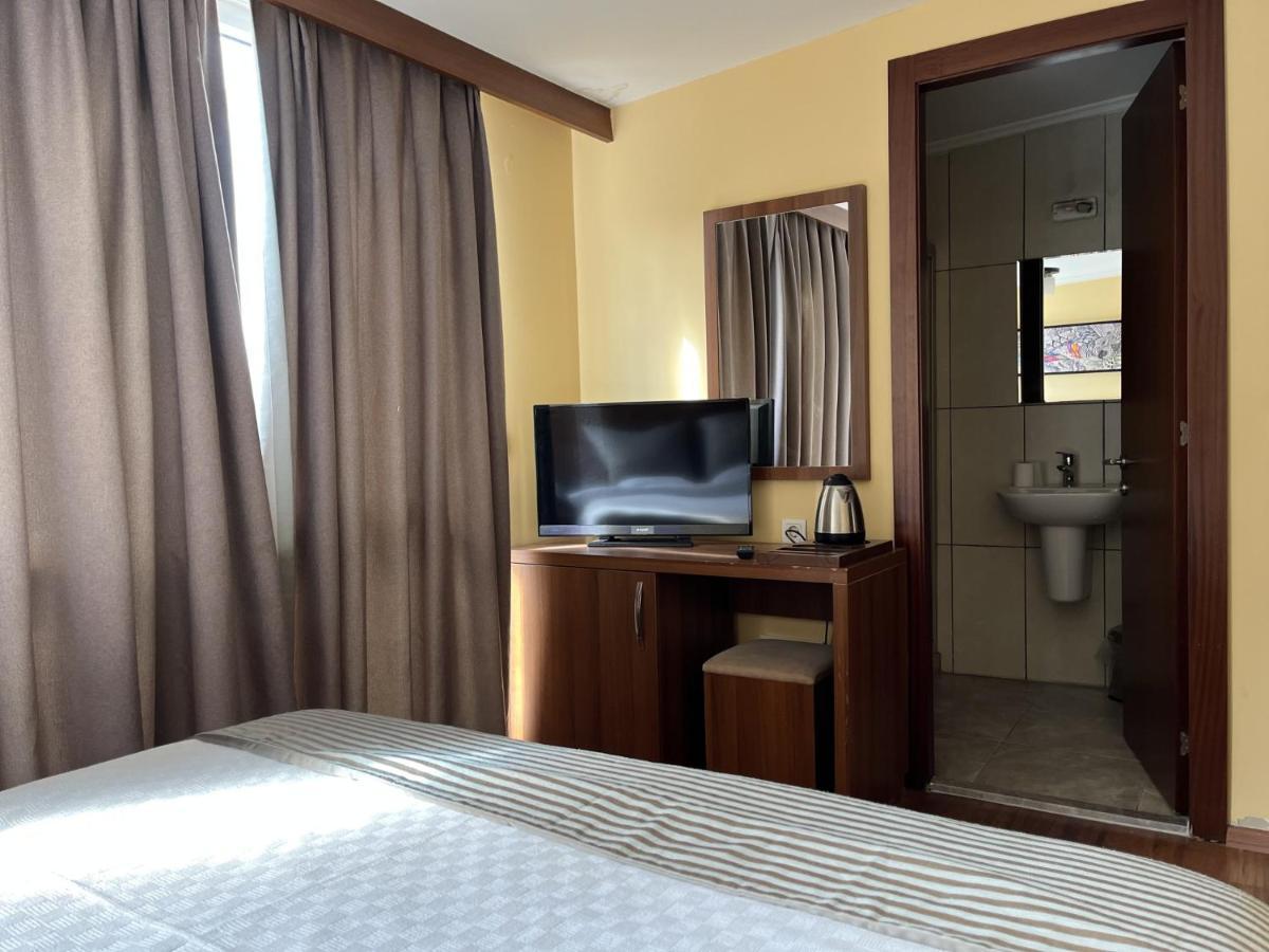 Appartement Cozy Flat With Balcony Near Taksim Square