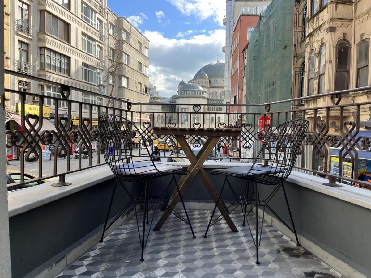 Cozy Flat With Balcony Near Taksim Square Appartement *